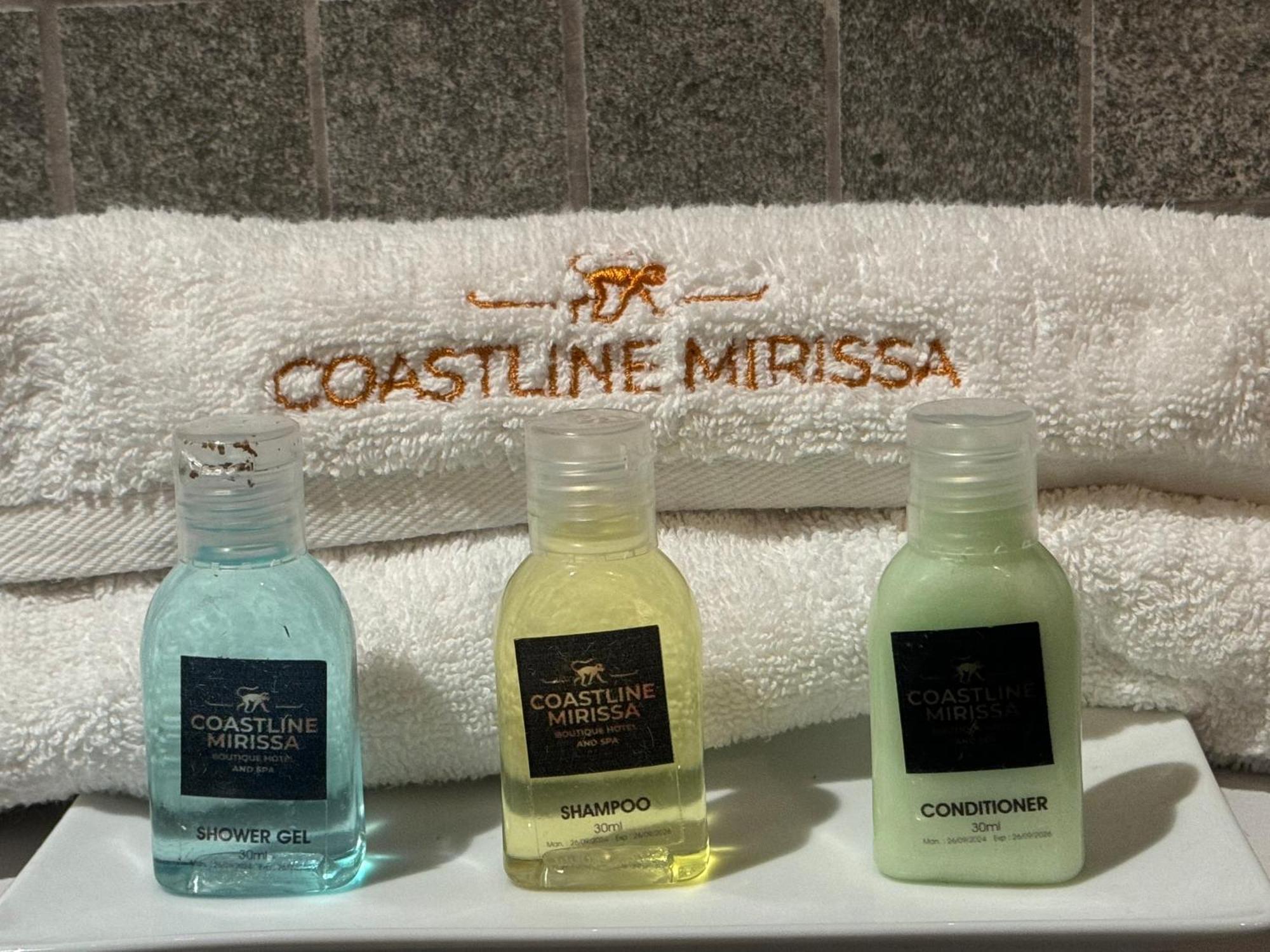 Coastline Mirissa Boutique Hotel And Spa الغرفة الصورة