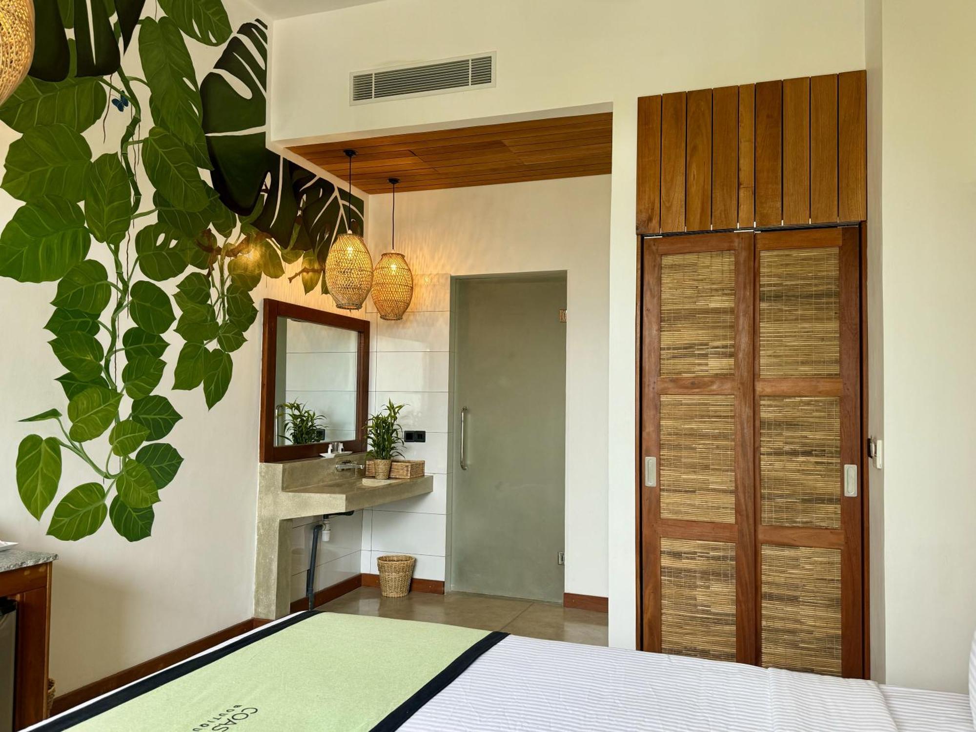 Coastline Mirissa Boutique Hotel And Spa الغرفة الصورة